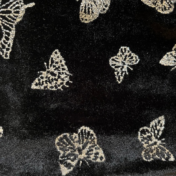 Velvet Butterfly Crop Top - Picture 4 of 4